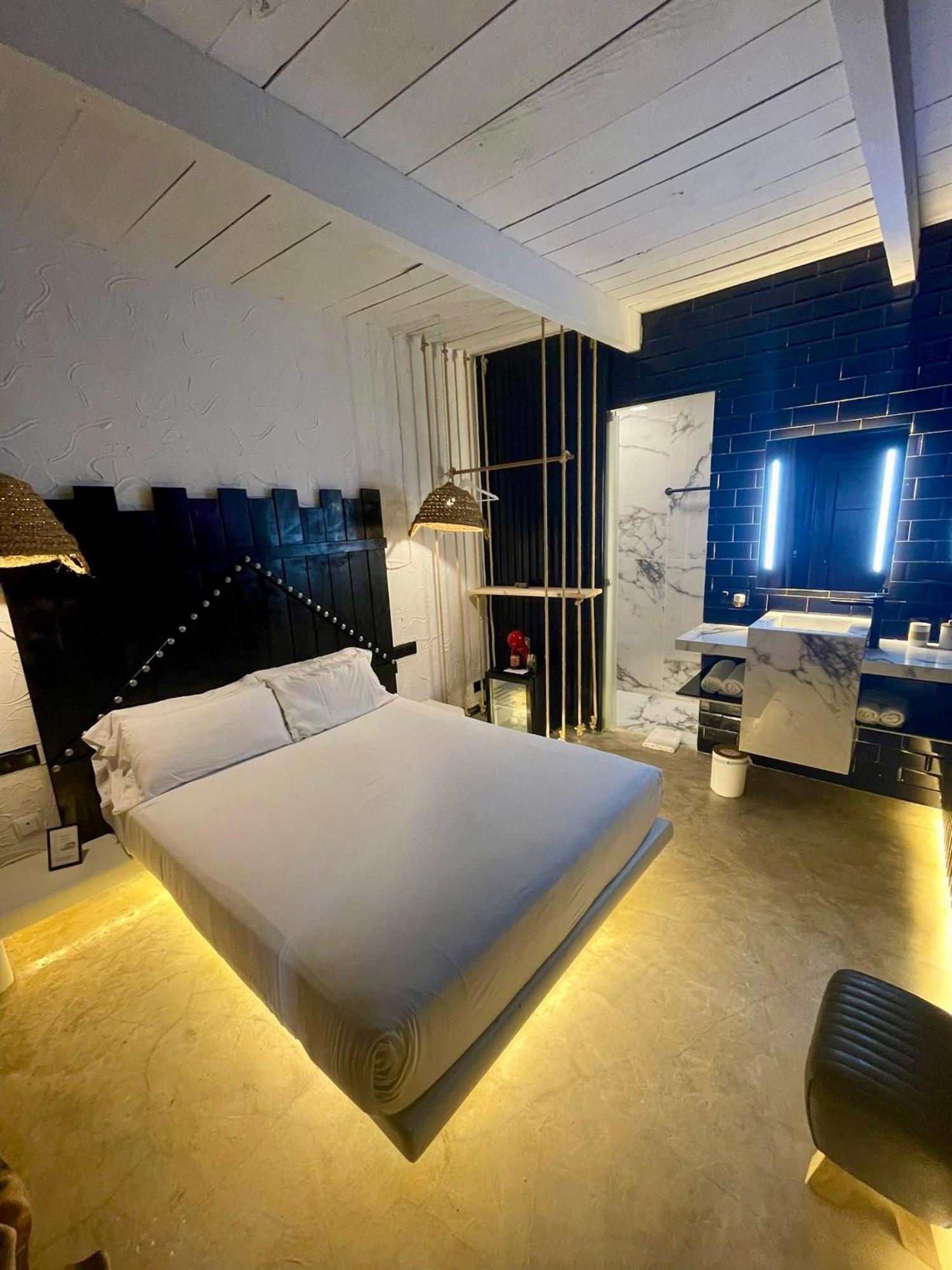 Paiise Hotels Sant Francesc de s'Estany Екстериор снимка