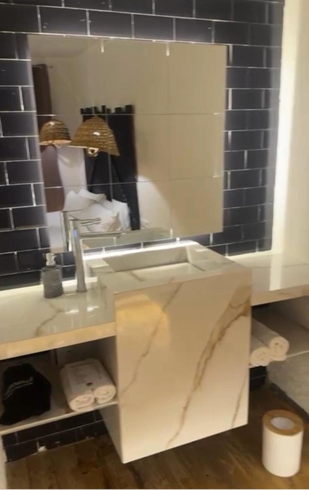 Paiise Hotels Sant Francesc de s'Estany Екстериор снимка