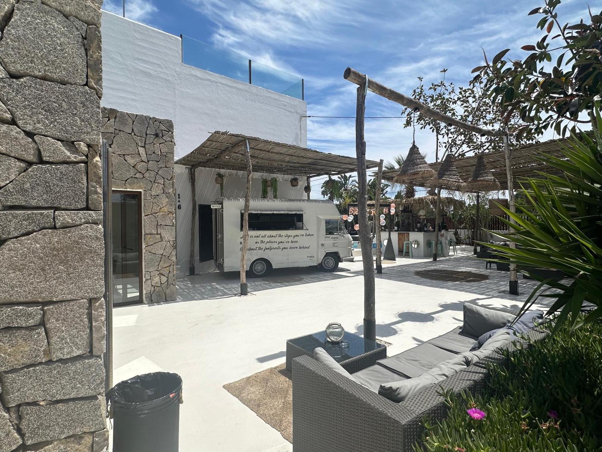 Paiise Hotels Sant Francesc de s'Estany Екстериор снимка