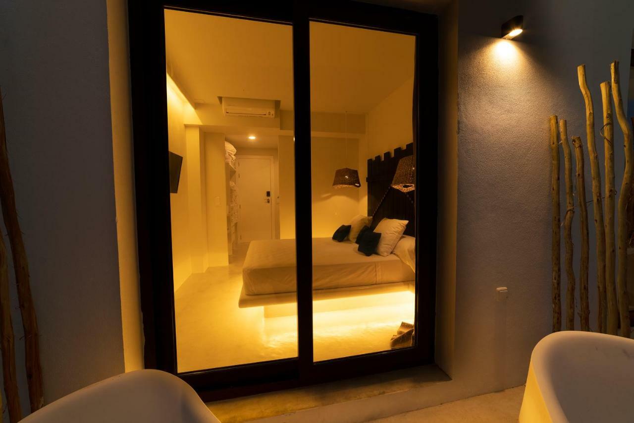 Paiise Hotels Sant Francesc de s'Estany Екстериор снимка