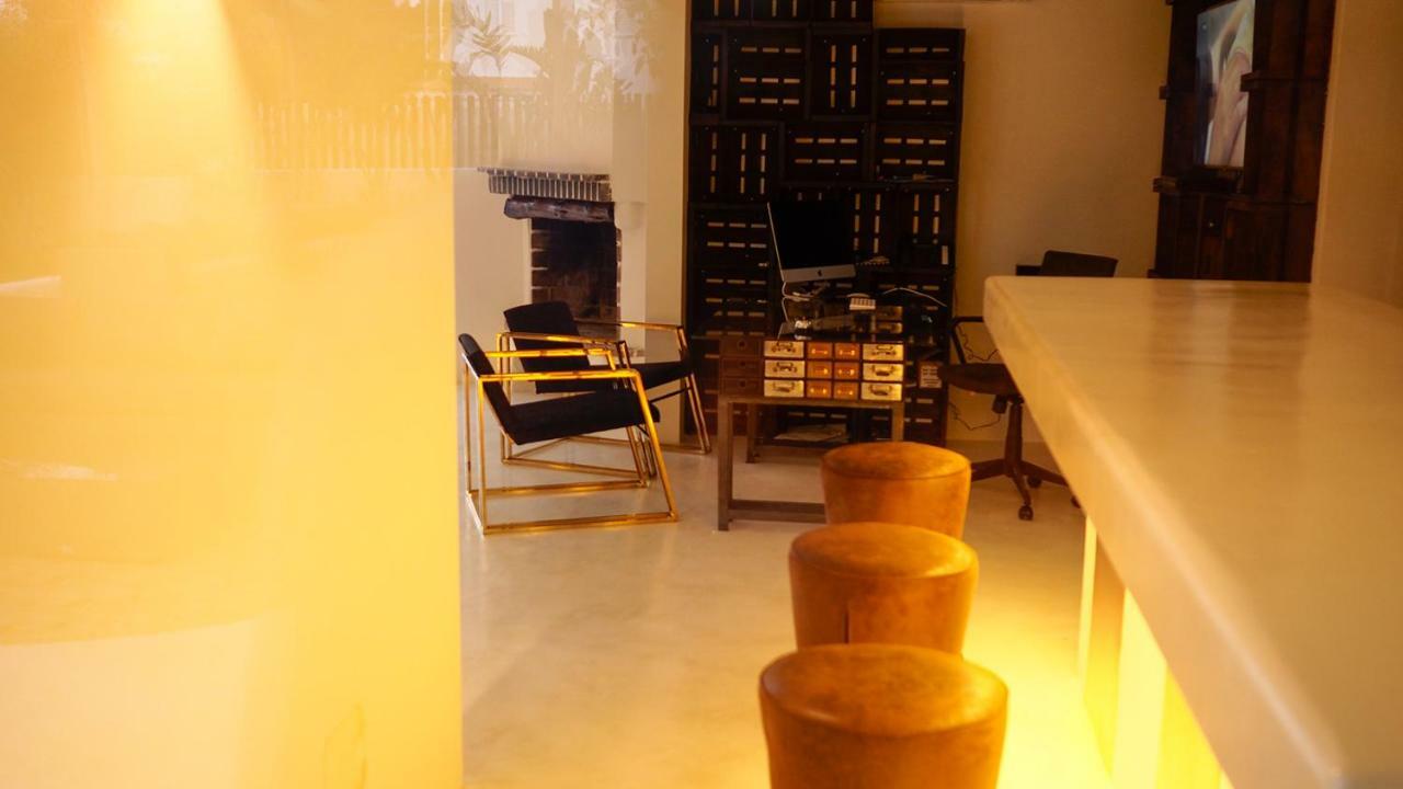 Paiise Hotels Sant Francesc de s'Estany Екстериор снимка